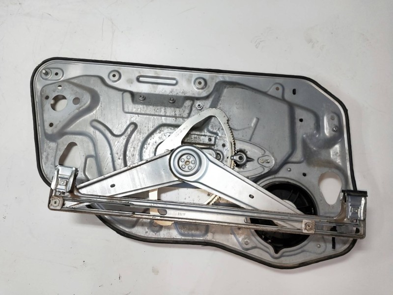 Recambio de elevalunas delantero derecho para volvo s40 berlina referencia OEM IAM 30737681  4P