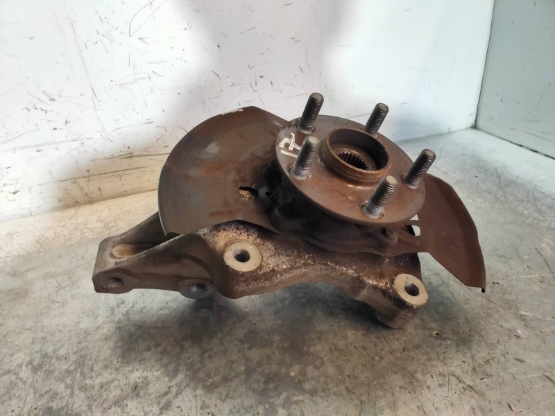 Recambio de mangueta delantera izquierda para toyota prius (nhw30) plug-in hybrid advance referencia OEM IAM   