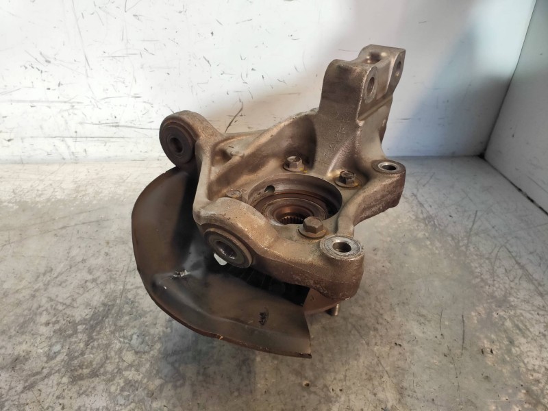 Recambio de mangueta delantera izquierda para toyota prius (nhw30) plug-in hybrid advance referencia OEM IAM   