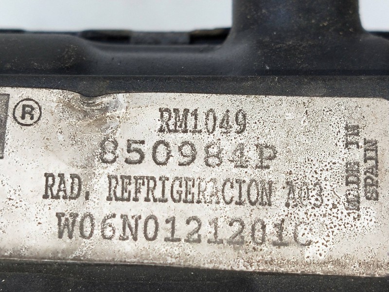 Recambio de radiador agua para volkswagen polo berlina (6n1) air referencia OEM IAM 6N0121253K W06N121201C 850984P