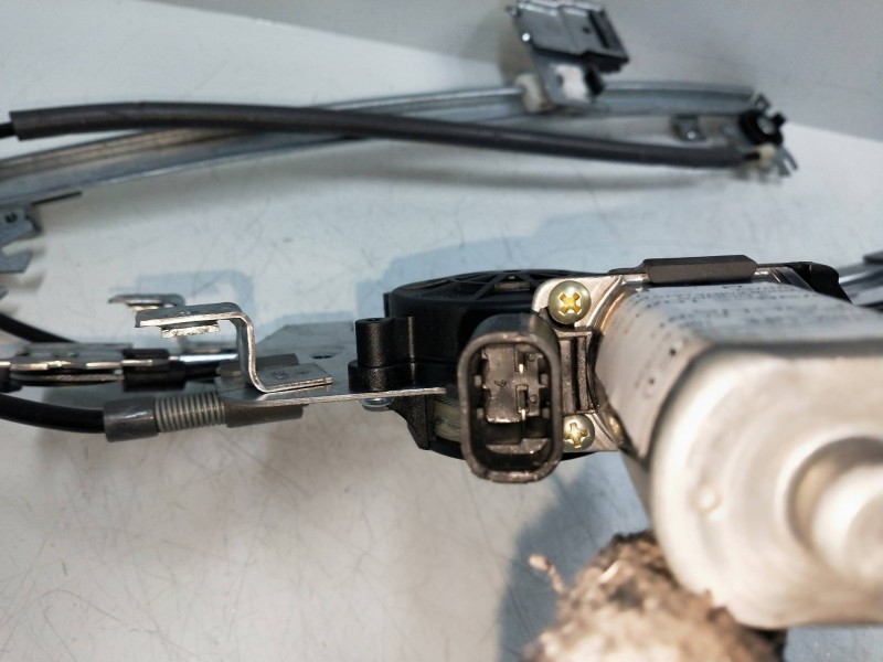 Recambio de elevalunas delantero derecho para ford focus berlina (cak) referencia OEM IAM   3P NUEVO