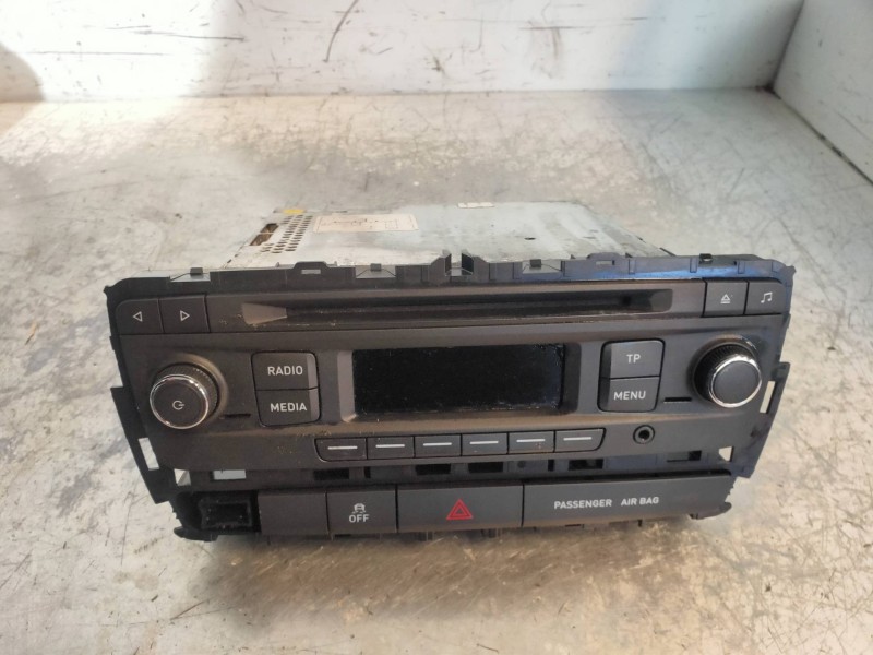 Recambio de sistema audio / radio cd para seat ibiza (6j5) reference referencia OEM IAM 6J0035156  