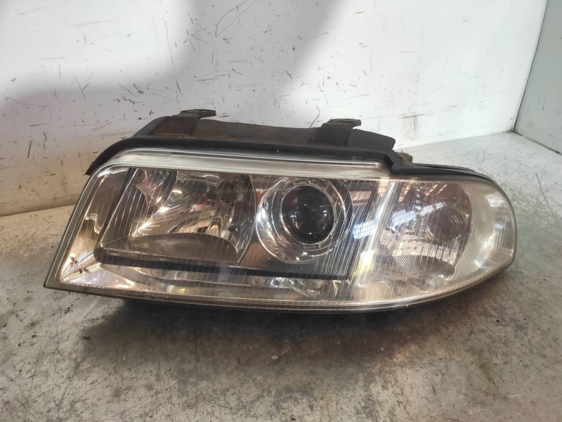 Recambio de faro izquierdo para audi a4 avant (b5) 2.4 quattro referencia OEM IAM 8D0941003AK 89300371 1853625100 VALEO