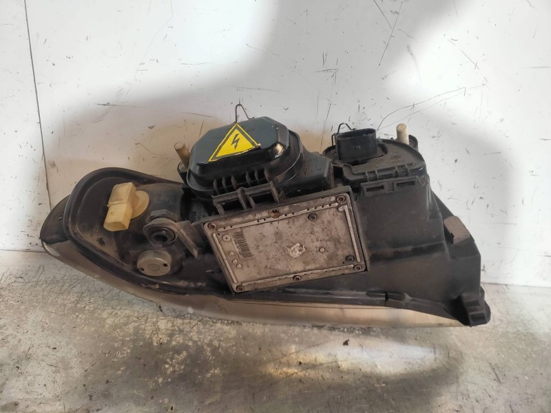 Recambio de faro izquierdo para audi a4 avant (b5) 2.4 quattro referencia OEM IAM 8D0941003AK 89300371 1853625100 VALEO