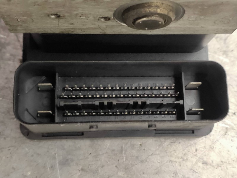 Recambio de abs para mazda 3 berlina (bk) 1.6 crdt active referencia OEM IAM 10096001113 10020601634 3M512C405EA ATE