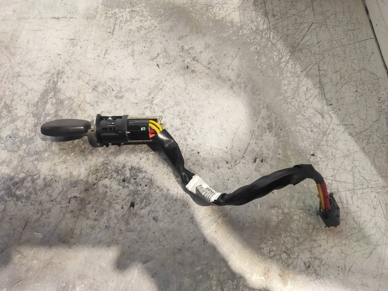 Recambio de conmutador de arranque para dacia logan mcv ambiance referencia OEM IAM 36451600 487004353R 