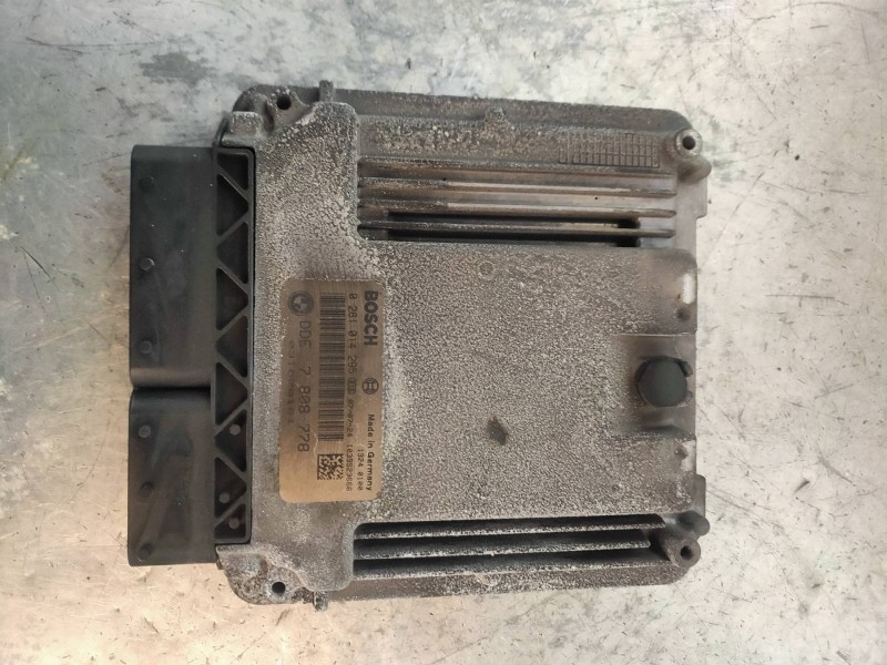 Recambio de centralita motor uce para mini mini (r56) cooper d referencia OEM IAM 0281014295 DDE7808778 031620161 BOSCH