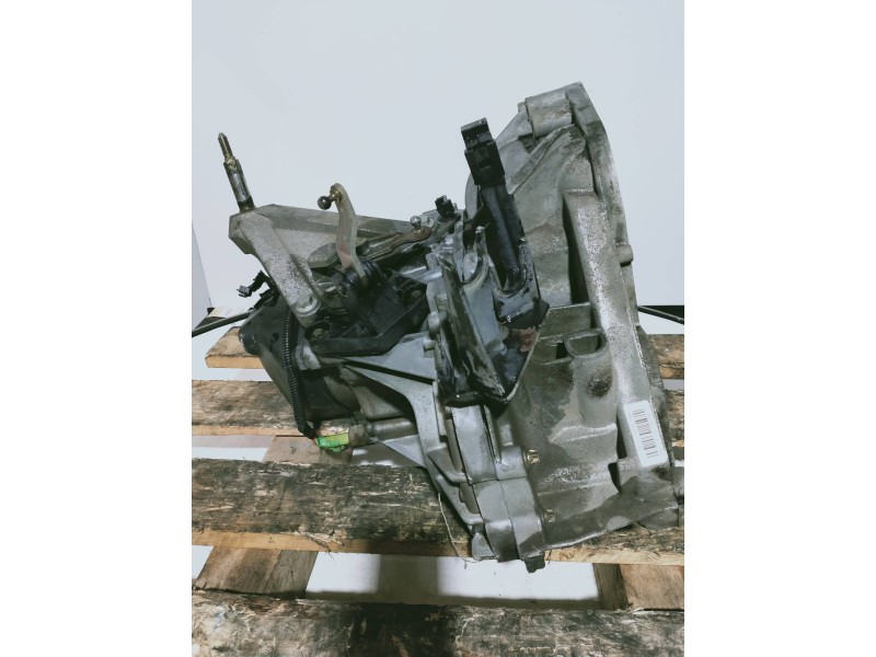 Recambio de caja cambios para nissan micra (k12e) 1.2 cat referencia OEM IAM JH3103 C012192 