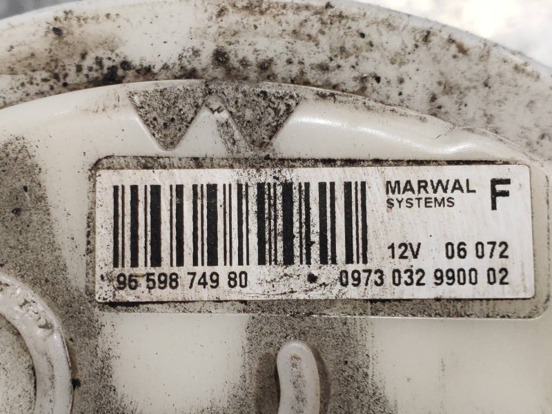 Recambio de bomba combustible para citroen c3 1.4 sx plus referencia OEM IAM 9659874980 0973032990002 