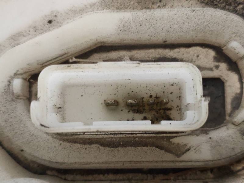 Recambio de bomba combustible para citroen c3 1.4 sx plus referencia OEM IAM 9659874980 0973032990002 