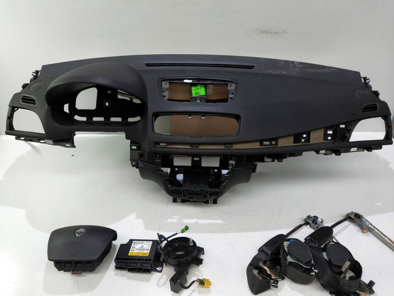 Recambio de kit airbag para renault megane iii sport tourer 1.5 dci diesel fap referencia OEM IAM   