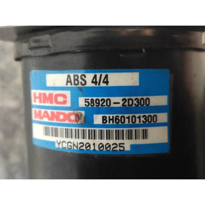 Recambio de abs para hyundai elantra (xd) 2.0 gls (4-ptas.) (2004) referencia OEM IAM 5WY7108B 956002D000589202D300 BH60101300 M