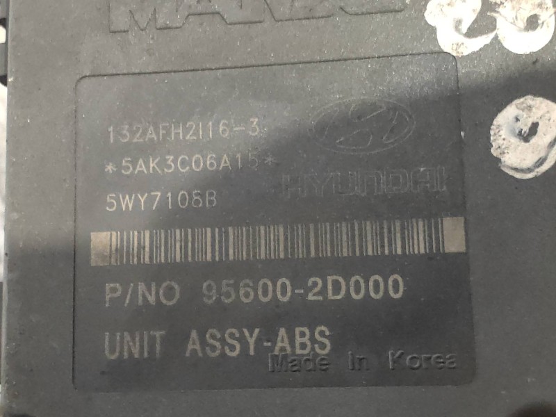 Recambio de abs para hyundai elantra (xd) 2.0 gls (4-ptas.) (2004) referencia OEM IAM 5WY7108B 956002D000589202D300 BH60101300 M