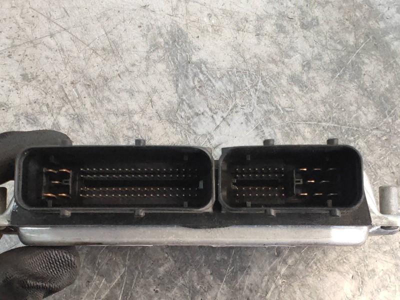 Recambio de centralita motor uce para seat ibiza (6l1) 1.9 tdi referencia OEM IAM 0281010947 038906019HT EDC15P BOSCH Recambio de centralita motor uce para seat ibiza (6l1) 1.9 tdi referencia OEM IAM 0281010947 038906019HT EDC15P BOSCH