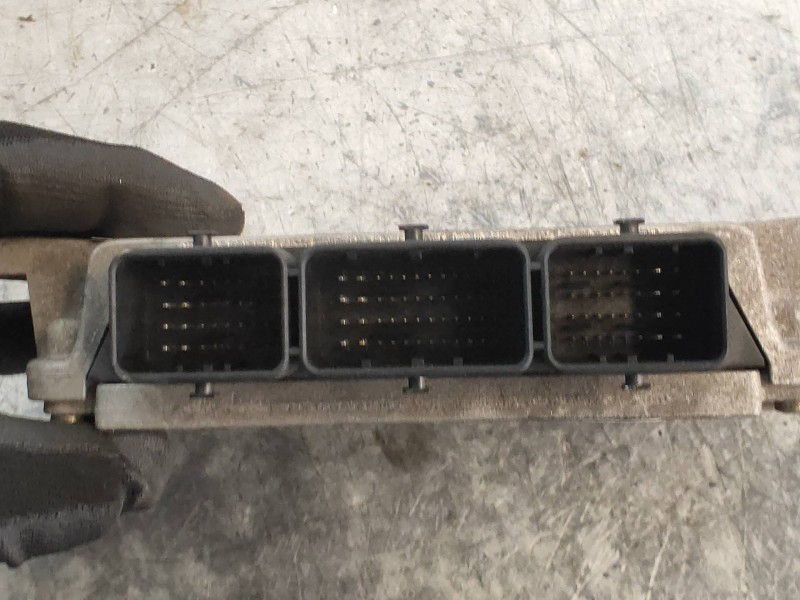 Recambio de centralita motor uce para peugeot 307 (s1) xt referencia OEM IAM IAW6LP101 16635064 9650602580 15660354 9650623180 M