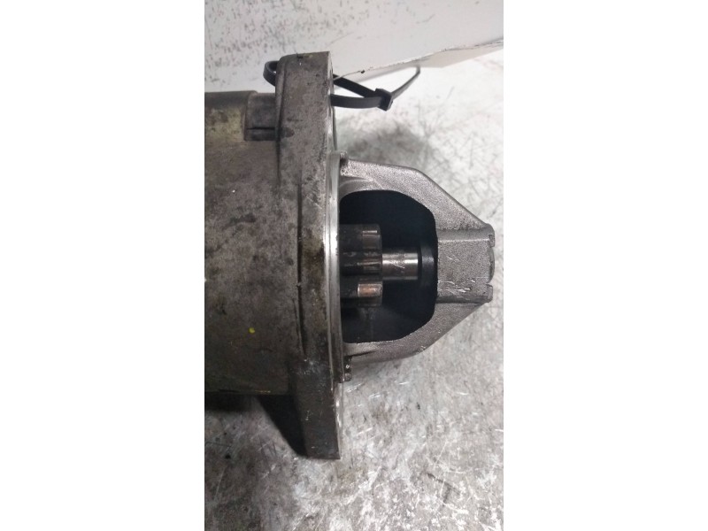 Recambio de motor arranque para kia carens 1.8 monovolumen referencia OEM IAM 24118400A KIA 