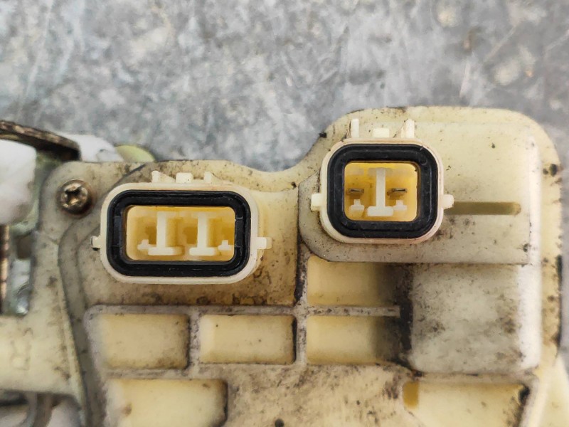 Recambio de motor cierre centralizado delantero derecho para honda civic berlina 3 (ep1/2) 1.7 ctdi ls referencia OEM IAM  3P 