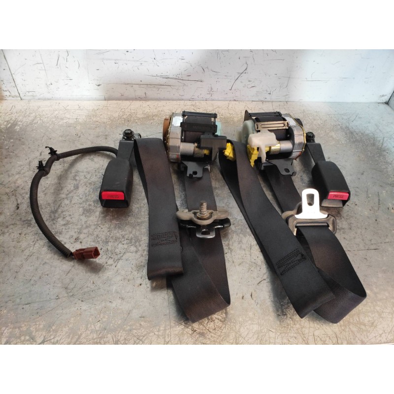 Recambio de juego cinturones delantero para honda civic berlina 3 (ep1/2) 1.7 ctdi ls referencia OEM IAM  3P 