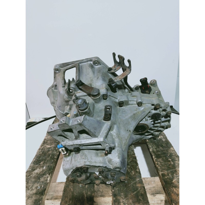 Recambio de caja cambios para chrysler sebring berlina (jr41) 2.0 le referencia OEM IAM 4670290AG NUT350 4677 AK938192