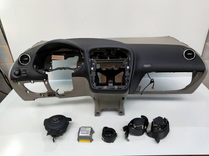 Recambio de kit airbag para seat altea (5p1) 1.9 tdi referencia OEM IAM   