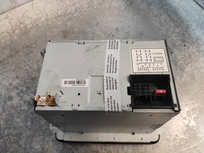 Recambio de sistema audio / radio cd para volkswagen caddy ka/kb (2k) furg. referencia OEM IAM 1K0035186AD  