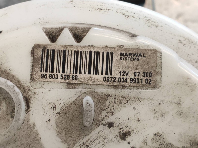 Recambio de bomba combustible para citroen c4 berlina exclusive referencia OEM IAM 9680352880 0972034990102 MARWAL