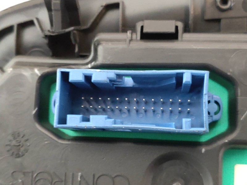 Recambio de cuadro instrumentos para citroen c4 berlina exclusive referencia OEM IAM P96631954ZD  