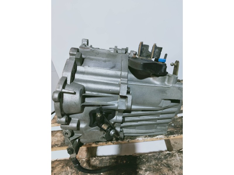 Recambio de caja cambios para volvo s80 berlina 2.4 diesel cat referencia OEM IAM P9482234 M56L2K T122472