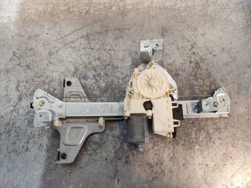 Recambio de elevalunas trasero izquierdo para citroen c4 berlina exclusive referencia OEM IAM 0130822239  5P