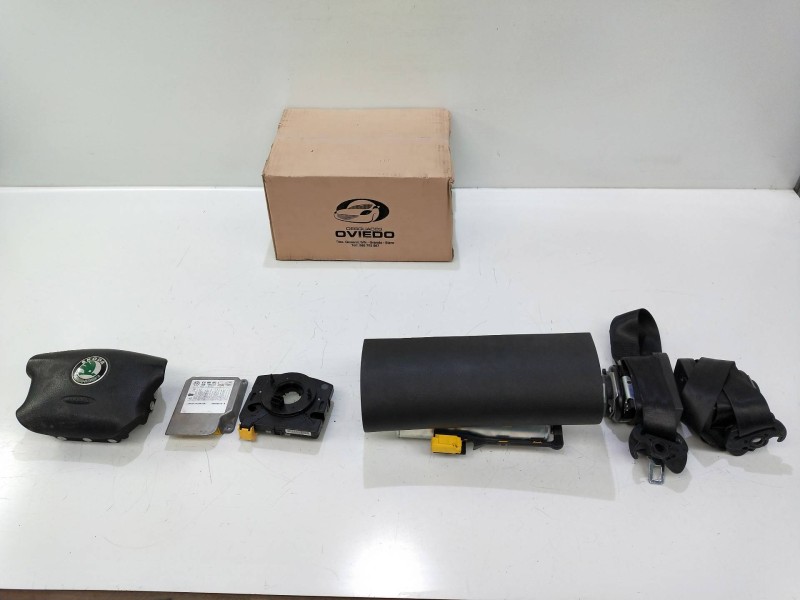 Recambio de kit airbag para skoda superb (3u4) 2.0 tdi dpf referencia OEM IAM   