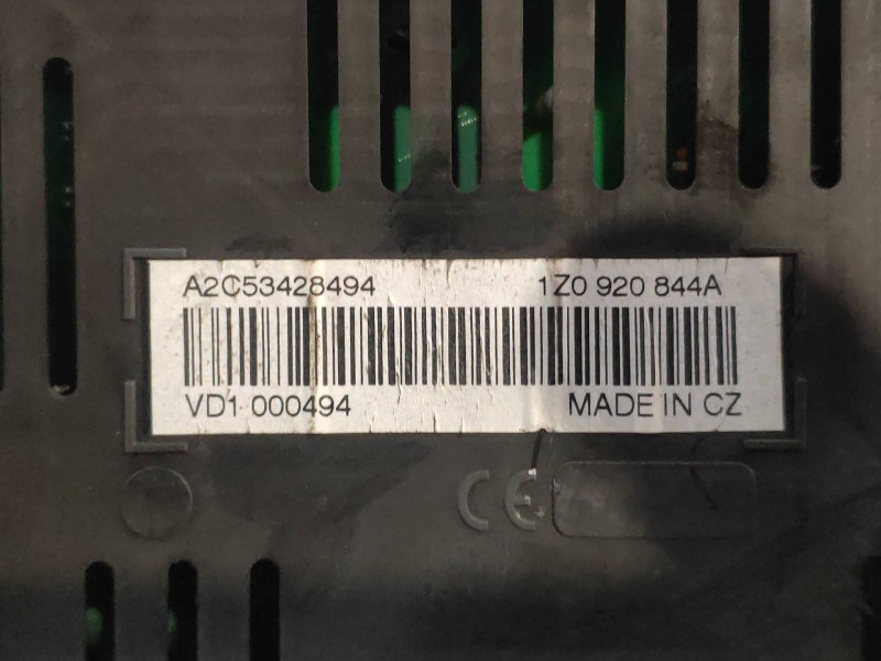 Recambio de cuadro instrumentos para skoda octavia berlina (1z3) trend referencia OEM IAM A2C53428494 1Z0920844A 