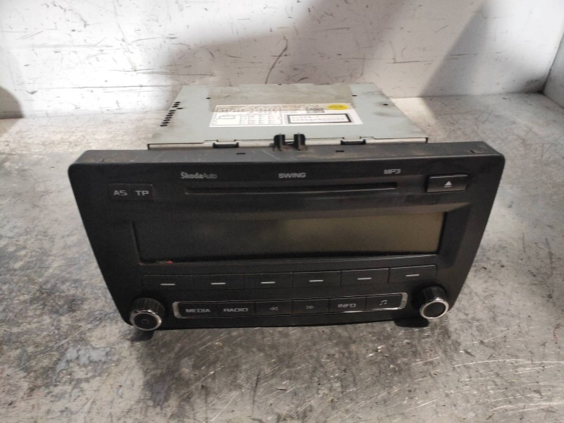 Recambio de sistema audio / radio cd para skoda octavia berlina (1z3) trend referencia OEM IAM 1Z0035161F 7648256360 