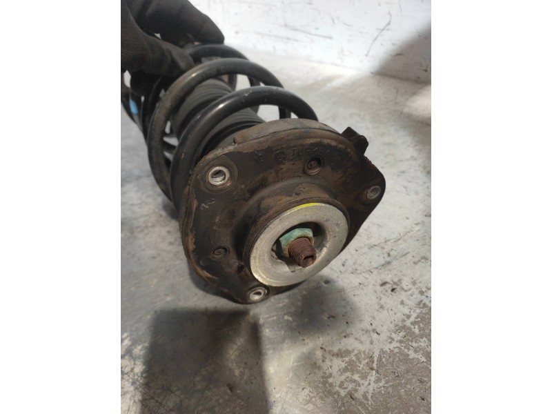 Recambio de amortiguador delantero izquierdo para skoda octavia berlina (1z3) trend referencia OEM IAM 1K0412021KL 1K0413031BK 