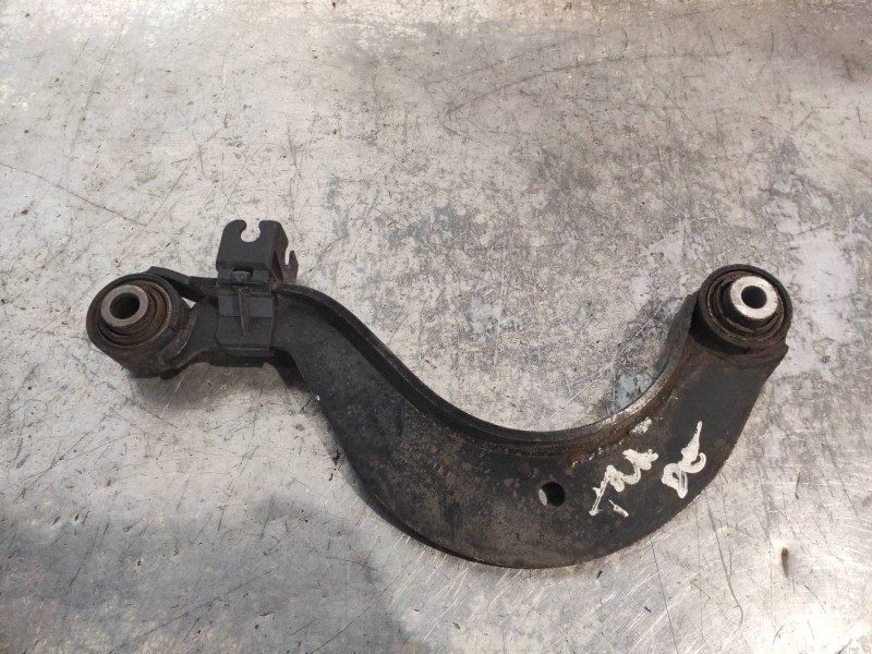 Recambio de tirante trasero derecho para skoda octavia berlina (1z3) trend referencia OEM IAM   