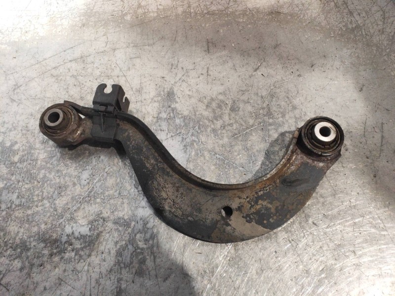 Recambio de tirante trasero izquierdo para skoda octavia berlina (1z3) trend referencia OEM IAM   