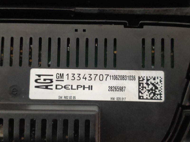 Recambio de mando multifuncion para opel astra j lim. 1.7 16v cdti referencia OEM IAM 13346052 13288081 13288072 13343707 