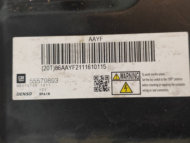 Recambio de centralita motor uce para opel astra j lim. 1.7 16v cdti referencia OEM IAM 2757001011 55579893 