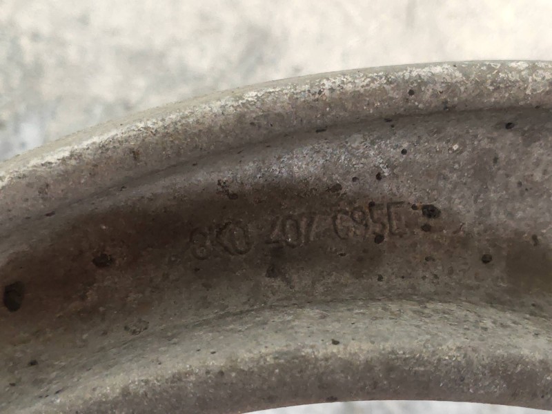 Recambio de brazo suspension superior delantero izquierdo para audi a4 avant (8k5) (2008) básico referencia OEM IAM 8K0407695E  