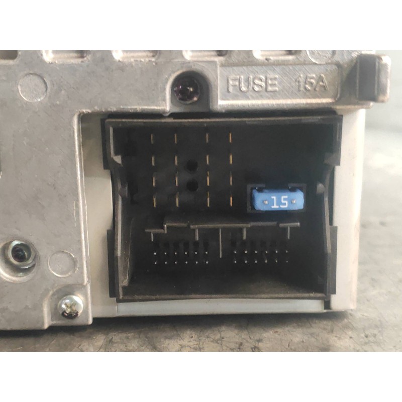 Recambio de sistema audio / radio cd para audi a4 avant (8k5) (2008) básico referencia OEM IAM 8T1035186P CQJA1970G 8R1057186N