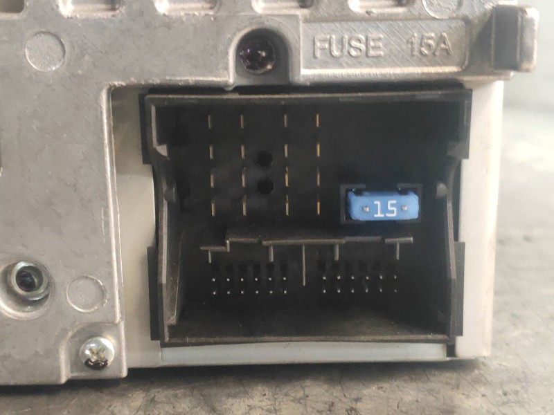 Recambio de sistema audio / radio cd para audi a4 avant (8k5) (2008) básico referencia OEM IAM 8T1035186P CQJA1970G 8R1057186N