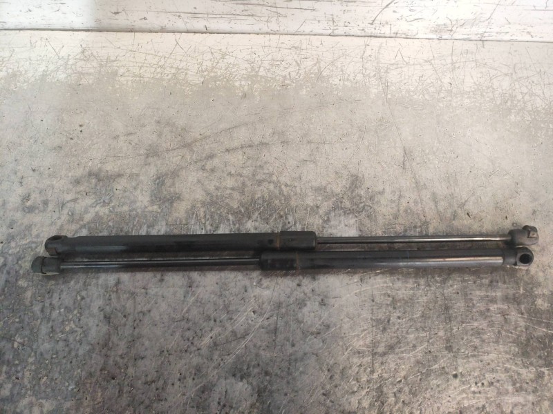 Recambio de amortiguadores maletero / porton para audi a4 avant (8k5) (2008) básico referencia OEM IAM 8K9827552A  