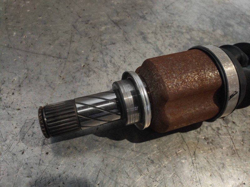 Recambio de transmision delantera izquierda para dacia logan ii ambiance referencia OEM IAM 391013297R  