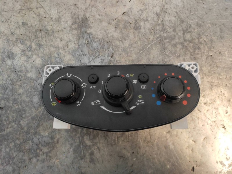 Recambio de mando calefaccion / aire acondicionado para dacia logan ii ambiance referencia OEM IAM T83703A A151214AL1S1036 