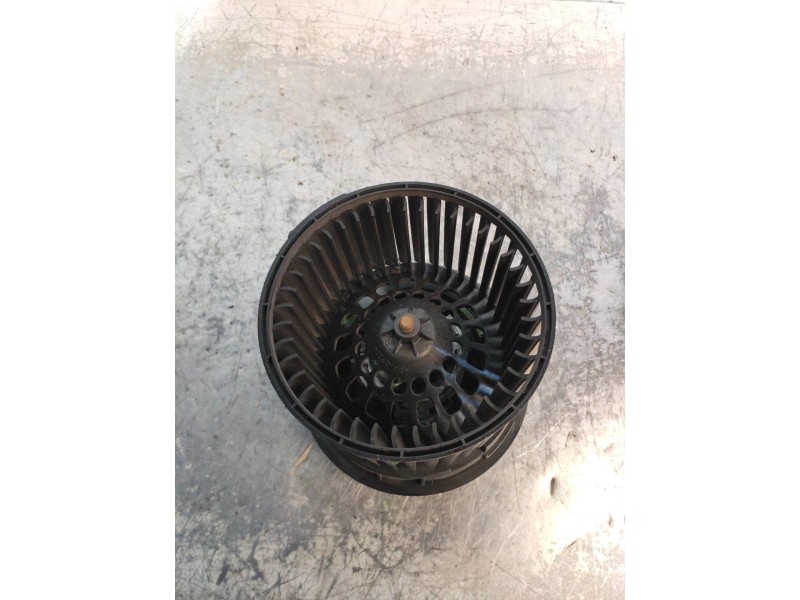 Recambio de motor calefaccion para dacia logan ii ambiance referencia OEM IAM 109038B X52AC 