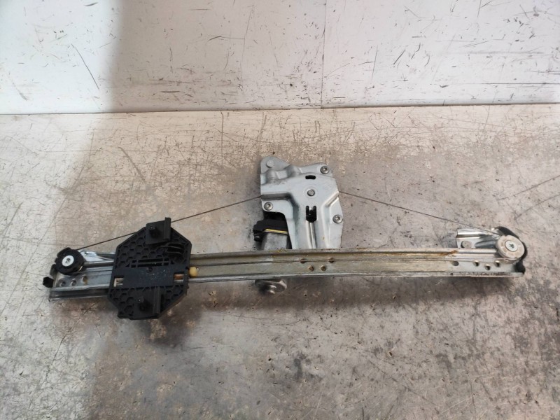 Recambio de elevalunas delantero derecho para dacia logan ii ambiance referencia OEM IAM 807209299RB  5P