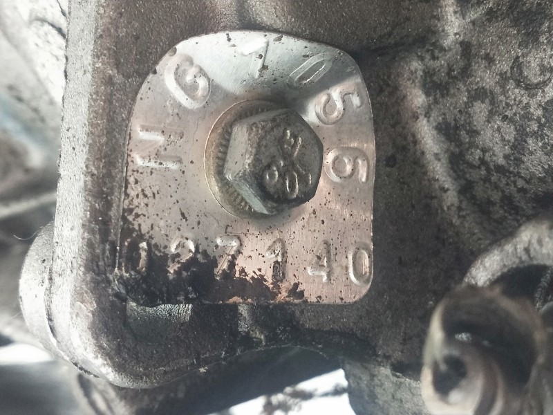 Recambio de caja cambios para renault 18 2.1 diesel referencia OEM IAM NG1056 027140 