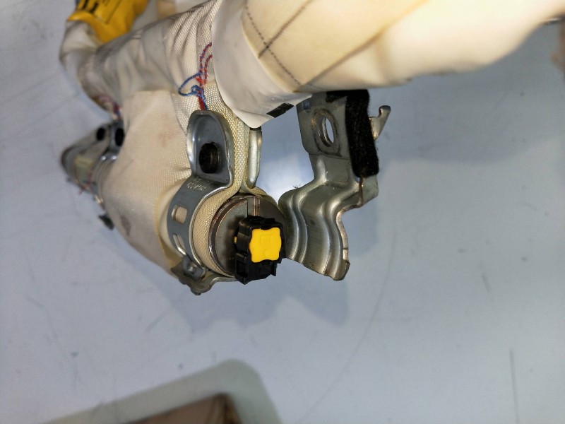 Recambio de airbag cortina delantero izquierdo para toyota verso active referencia OEM IAM 621800F020  