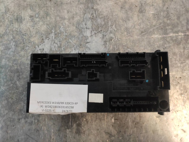 Recambio de caja reles / fusibles para mercedes clase e (w210) berlina diesel 320 cdi (210.026) referencia OEM IAM 0025451901 19