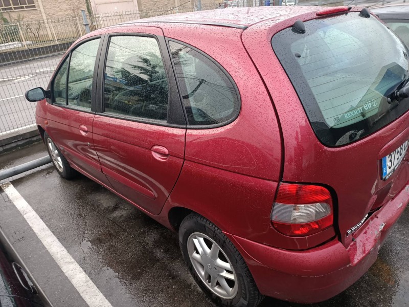 renault scenic (ja..) del año 2002