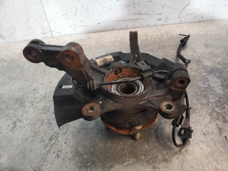 Recambio de mangueta delantera derecha para kia rio (yb) attract referencia OEM IAM   